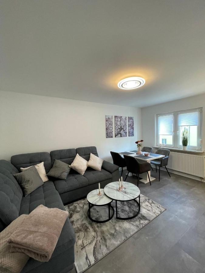 Halle  Komfortable Ferienwohnung In Halle-Kroellwitz מראה חיצוני תמונה