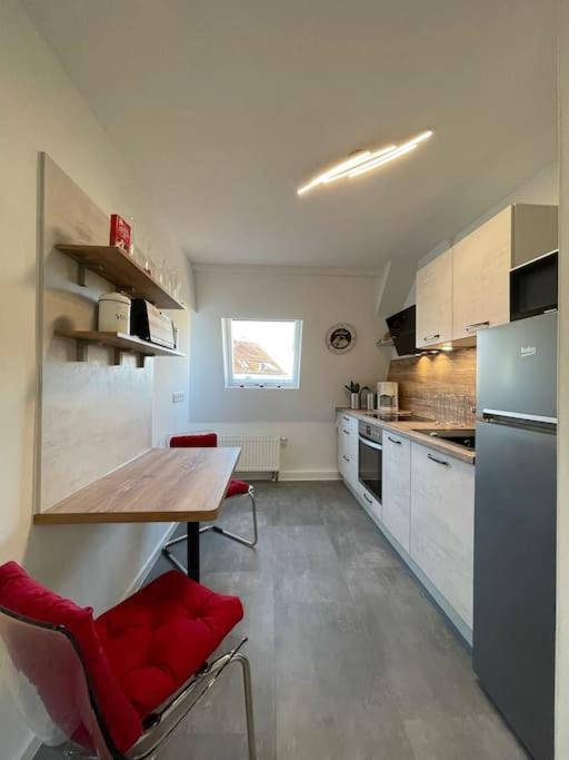 Halle  Komfortable Ferienwohnung In Halle-Kroellwitz מראה חיצוני תמונה