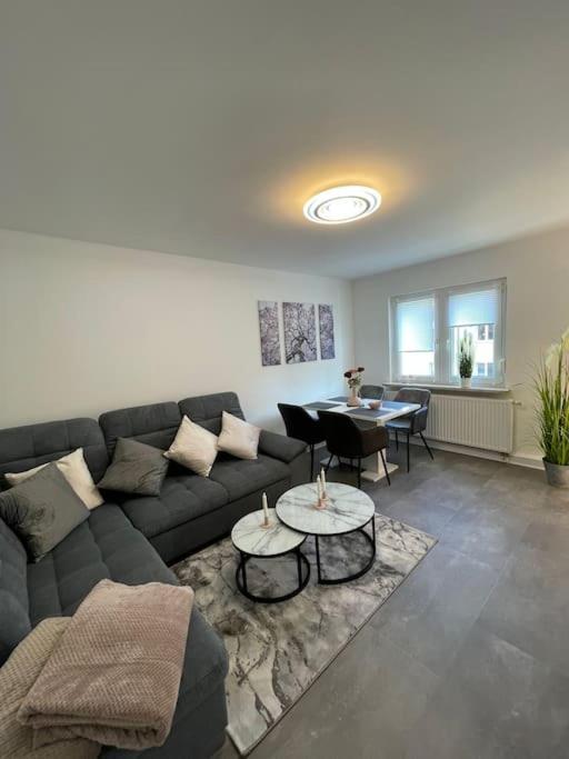 Halle  Komfortable Ferienwohnung In Halle-Kroellwitz מראה חיצוני תמונה