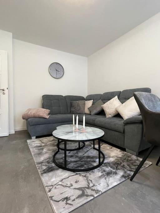 Halle  Komfortable Ferienwohnung In Halle-Kroellwitz מראה חיצוני תמונה